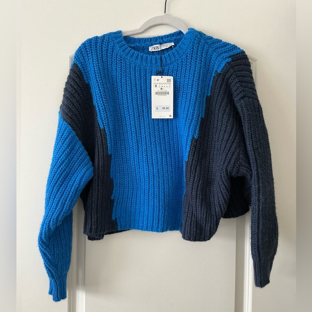 Zara cropped oversized sweater